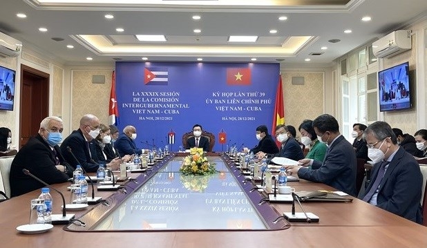 Vietnam, Cuba to augment cooperation across the board